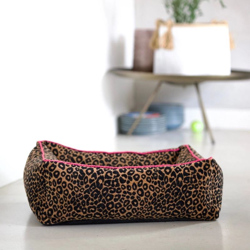 DWAM Hundebett Lazy Leopard