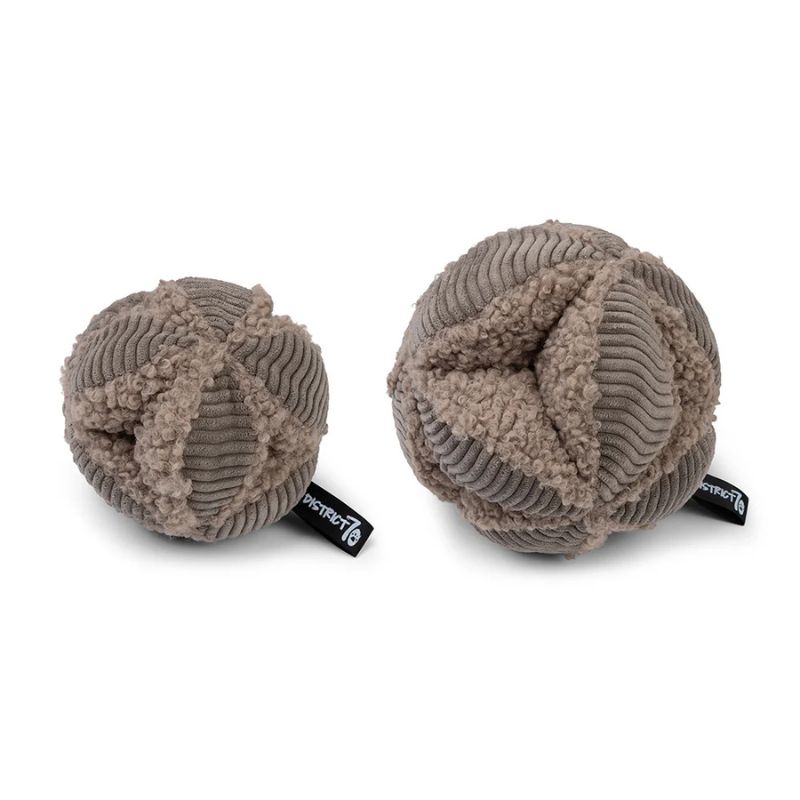 District70 Schnüffelball Bobby (8)